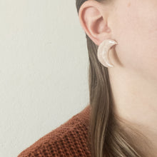 Load image into Gallery viewer, Luna Stud